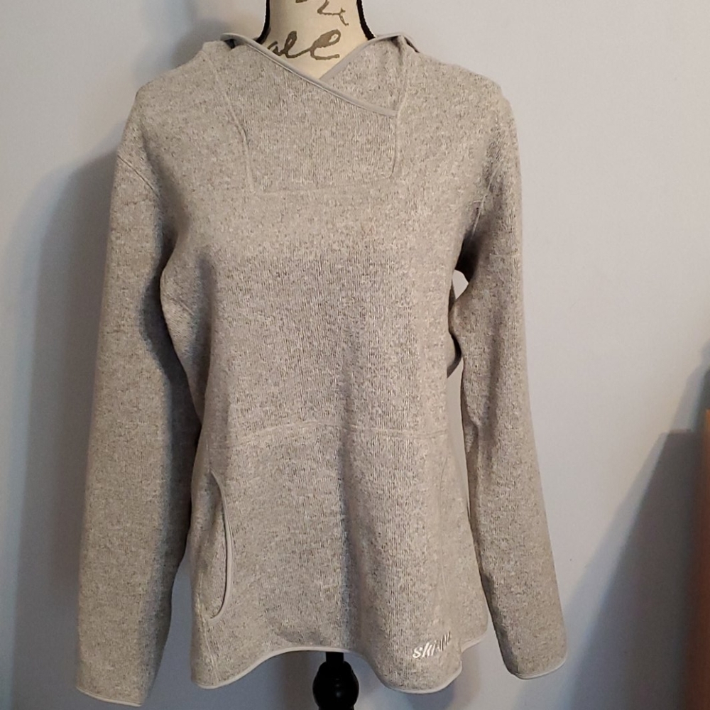 Light Gray V-Neck Hoodie Sweater - Unbranded